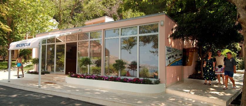 Tourist Settlement Brzet Hotel Omiš Kültér fotó