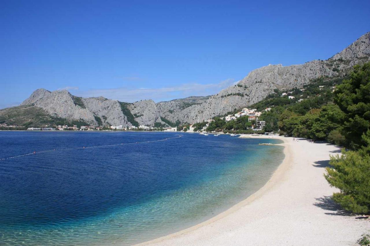 Tourist Settlement Brzet Hotel Omiš Kültér fotó